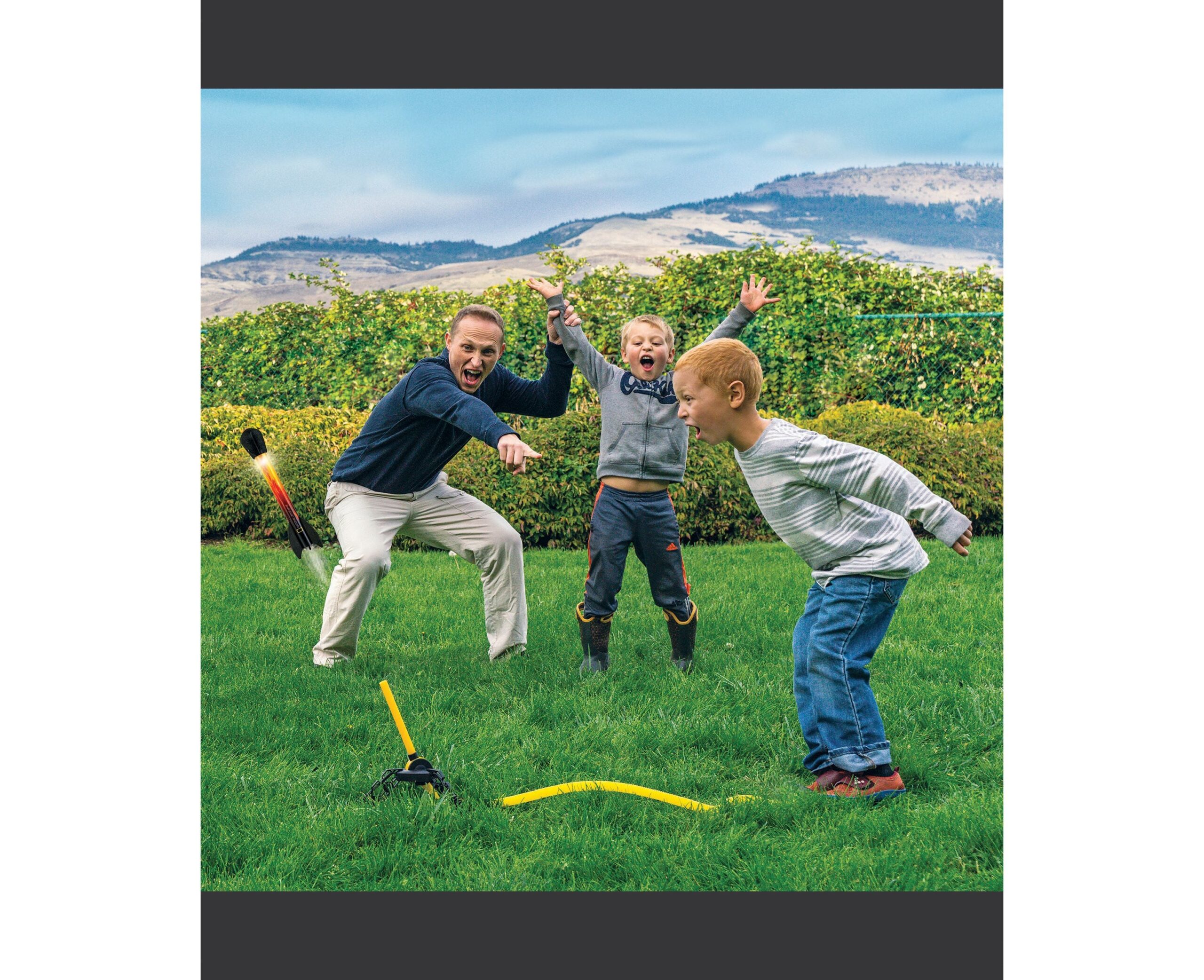 National Geographic Light-Up Air Rockets STEM Kit - Image 7
