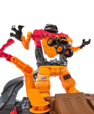 Monster Jam Smash Bot Playset with Exclusive Trucks - Image 7