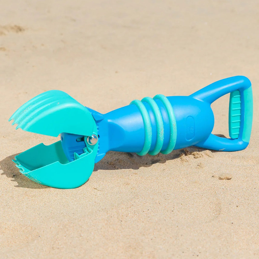 Hape - Mighty Grabber - Blue Sand & Beach Toy - Image 5