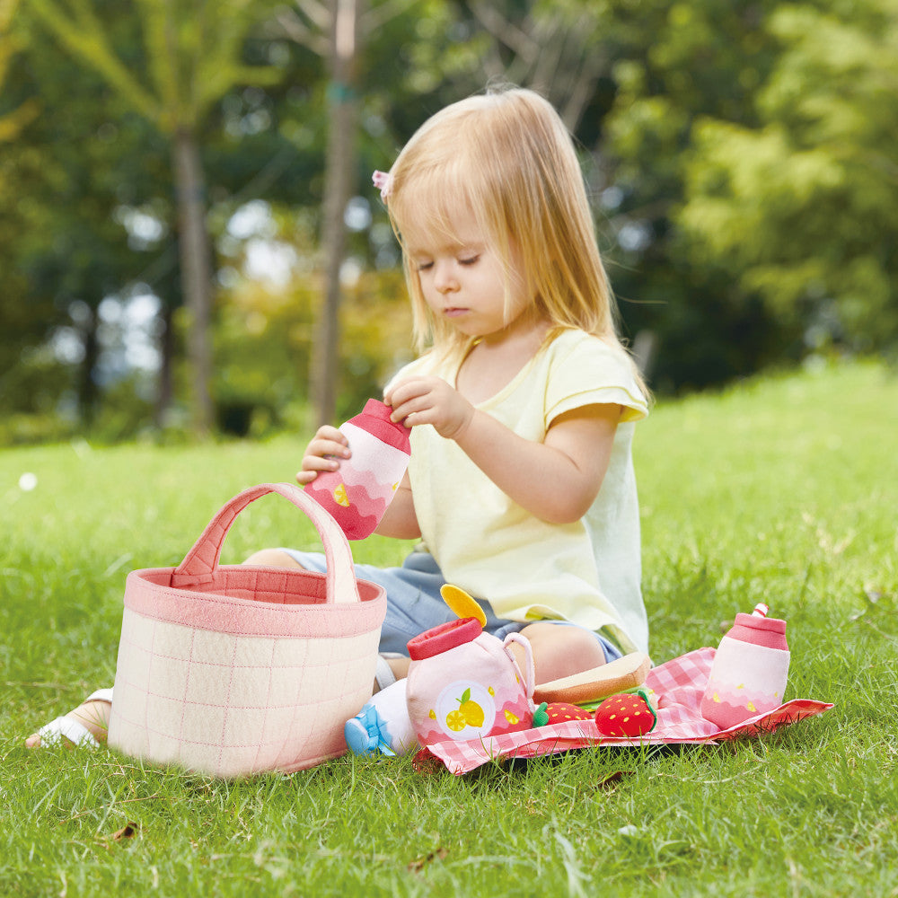 Hape 9-Piece Toddler Picnic Basket Set - Soft Toy Food & Blanket - Image 5