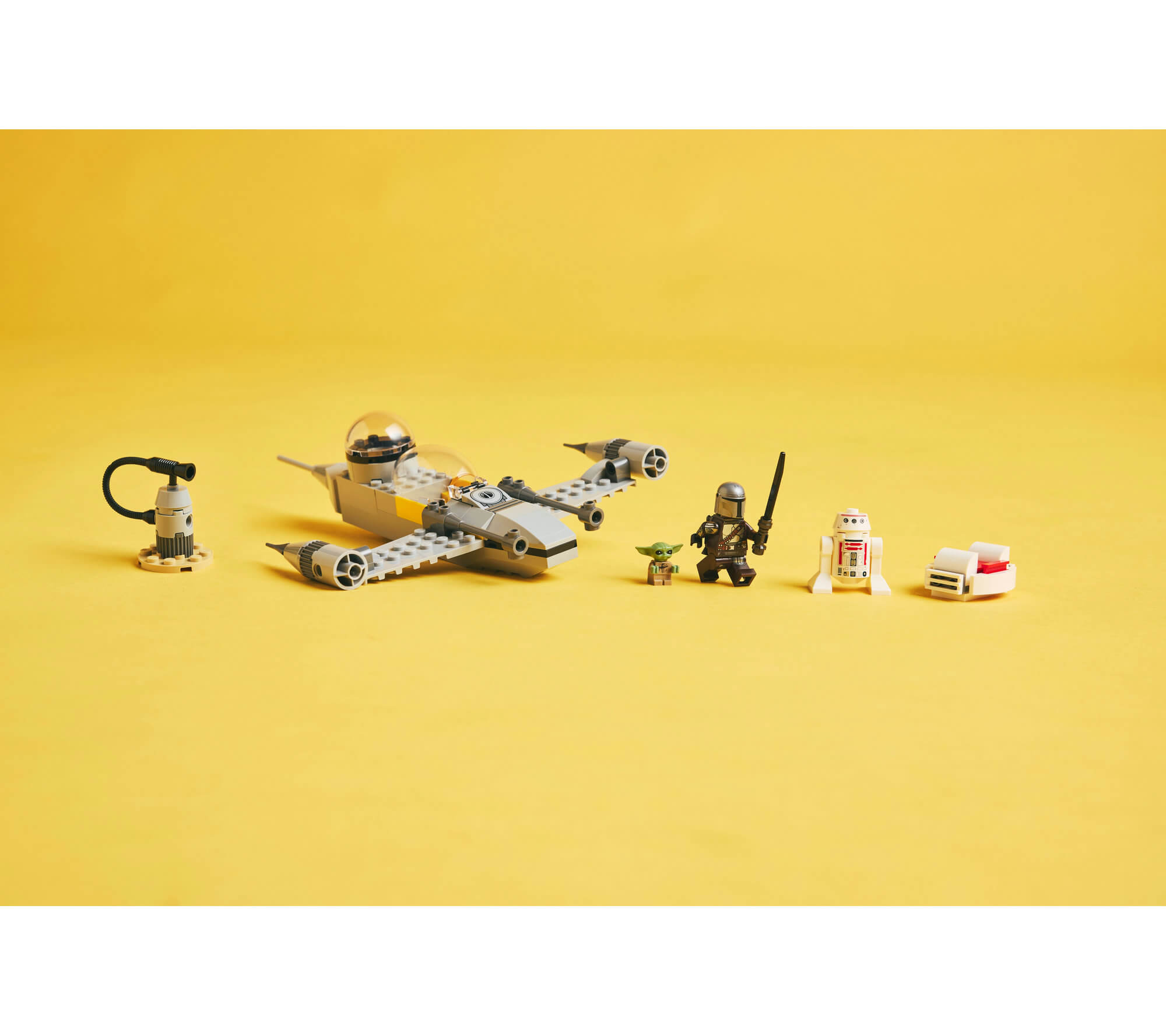 LEGO Star Wars Mando and Grogu's N-1 Starfighter Building Set 75410 - 92 Pieces - Image 4