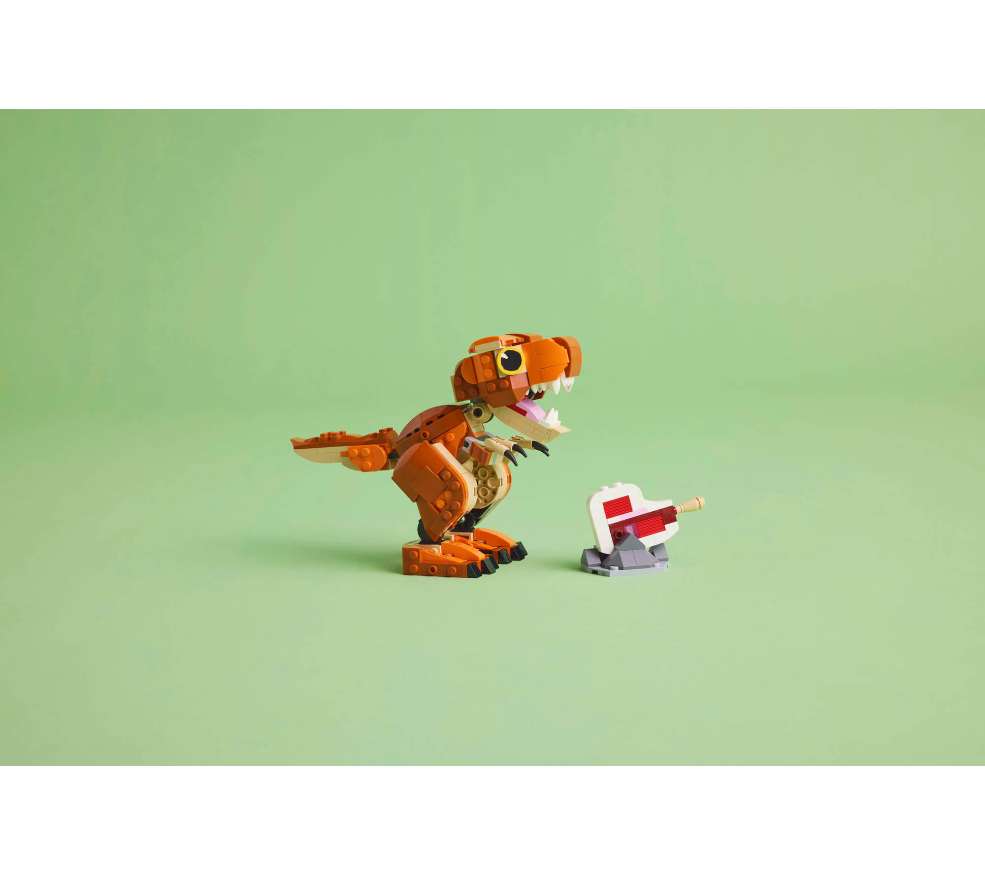 LEGO Jurassic World 317-Piece Little Eatie T. rex Building Kit - 76967 - Image 4