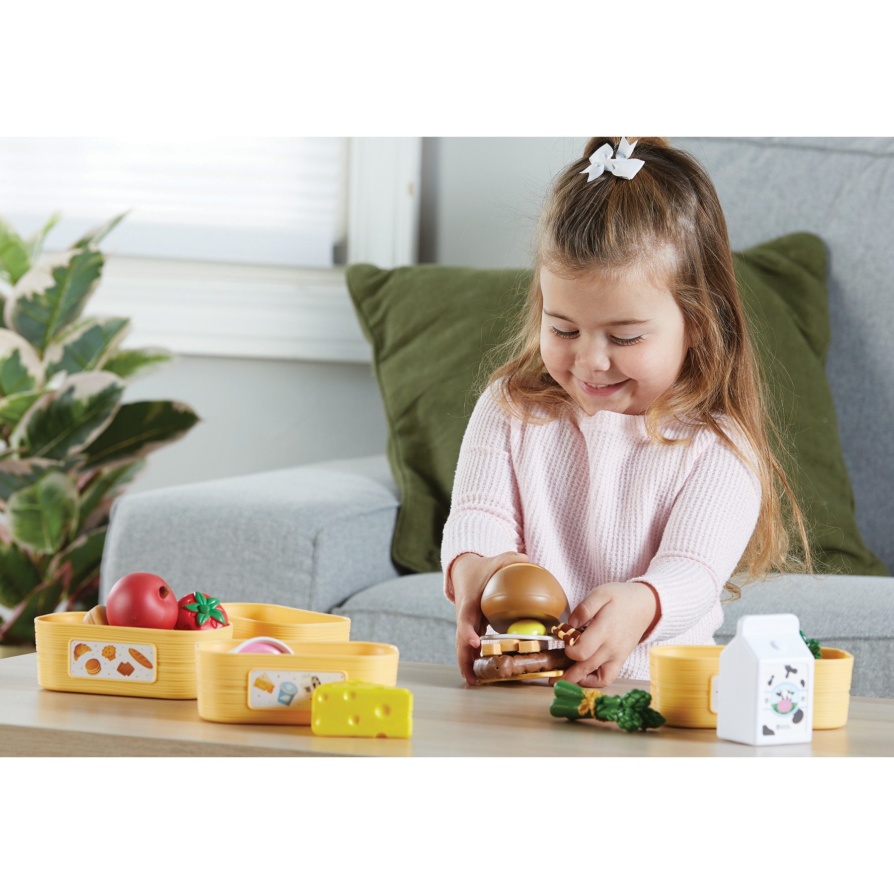 Learning Resources New Sprouts Pick 'n' Sort Food Groups - Educational Play Set - Image 6