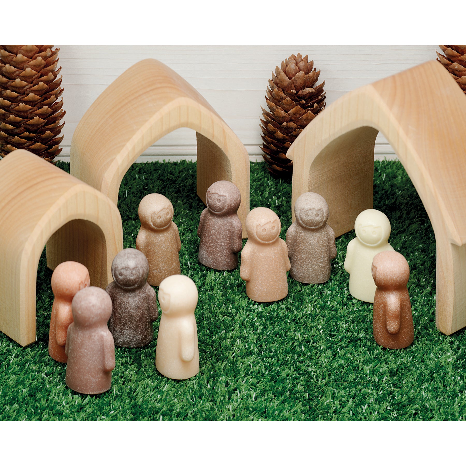 Yellow Door Little People Like Me - Diverse Play Figures, Set of 10 - Image 3
